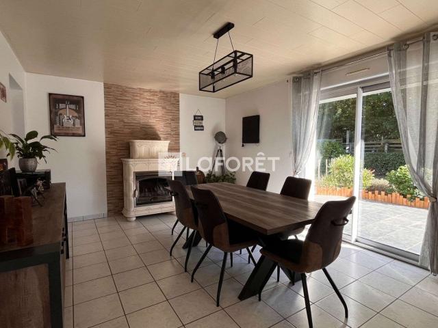 Vente maison 9 pièces Bugueles 22