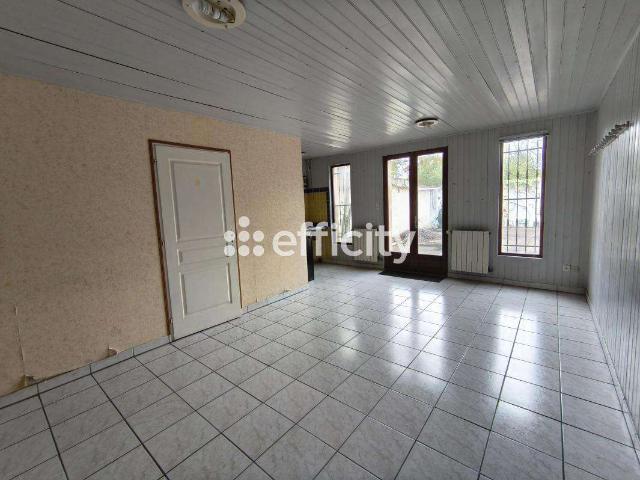Vente maison 9 pièces Fontenay le Comte 85