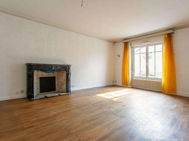 Vente maison 9 pièces La Chapelle Heulin 44