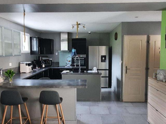 Vente maison 9 pièces Le Mesnil Guillaume 14