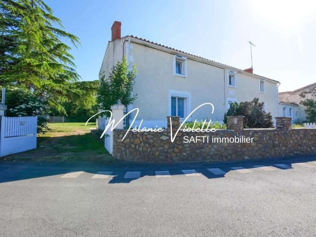 Vente maison 9 pièces Les Magnils Reigniers 85