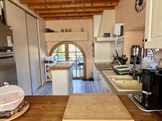 Vente maison 9 pièces Montsûrs Saint Céneré 53