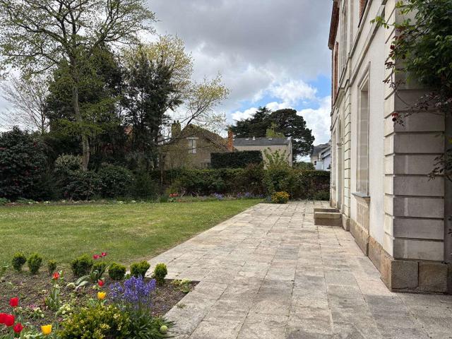 Vente maison 9 pièces Nantes Centre Ville 44