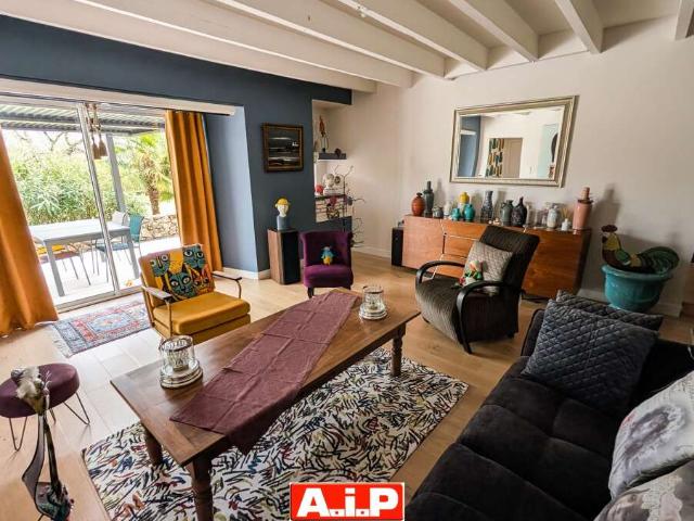 Vente maison 9 pièces Saint Mesmin 85