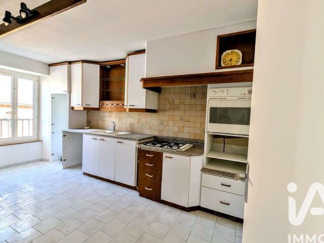 Vente maison 9 pièces Tuffe 72