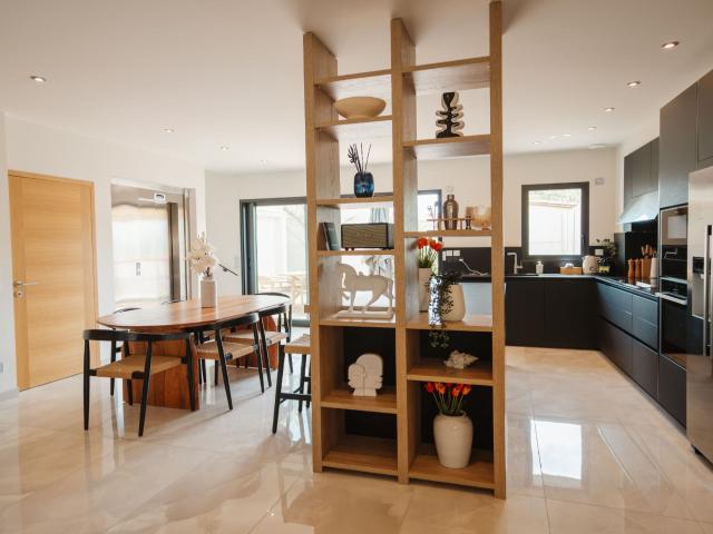 Vente maison contemporaine 5 Pièce s 174m² Canet en Roussillon