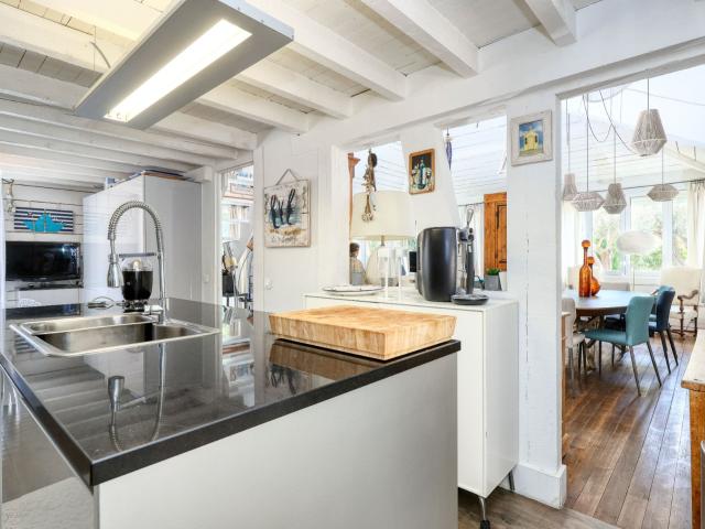 Vente maison contemporaine 9 Pièce s 230m² Canet en Roussillon