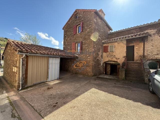 Vente maison avec terrain et dépendances Saint Victor et Mel