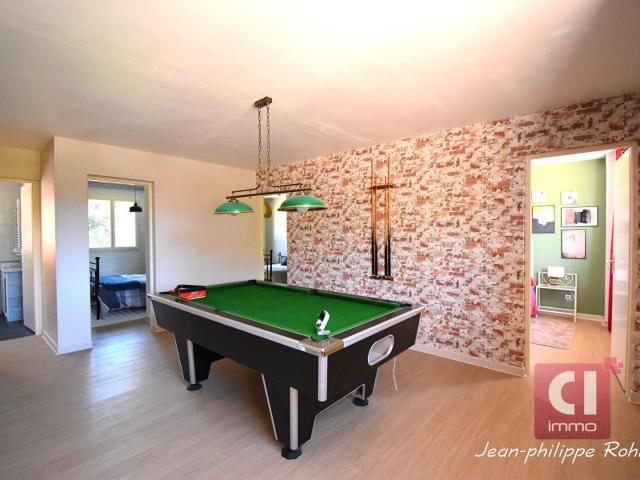 Vente: maison de 5 pièces 183 m² à Flassans Sur Issole 183m² Flassans sur Issole
