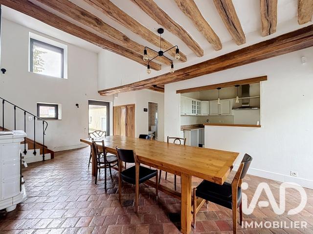 Vente Maison de campagne 7 pièces 165m² Héry