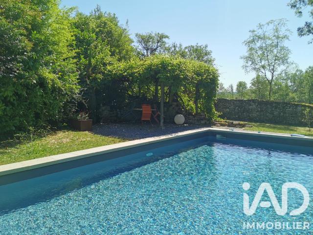 Vente Maison de campagne 7 pièces 199m² Cambes