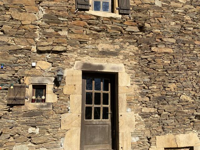 Vente Maison de campagne 4 pièces 108m² Brousse le Château