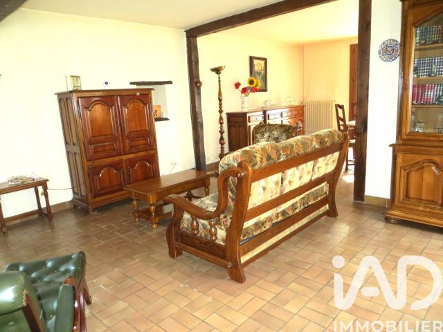 Vente Maison de campagne 8 pièces 215m² Batilly en Puisaye