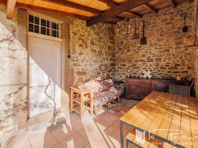 Vente Maison de bourg 12 pièces 270 m2 Réalmont