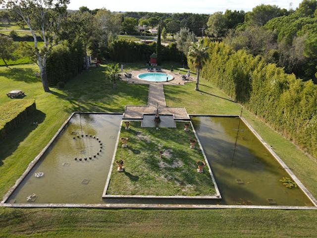 Vente Maison de bourg 10 pièces 350 m2 Saint Gilles