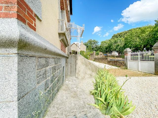 Vente Maison de bourg 6 pièces 160 m2 Lassay les Châteaux