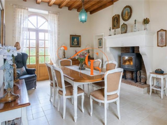 Vente Maison de maître 10 pièces 251 m2 Saint Mars de Coutais