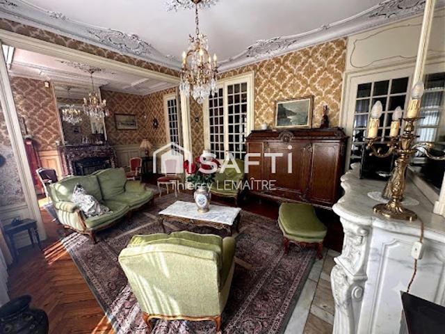 Vente Maison de maître 11 pièces 314 m2 Calais
