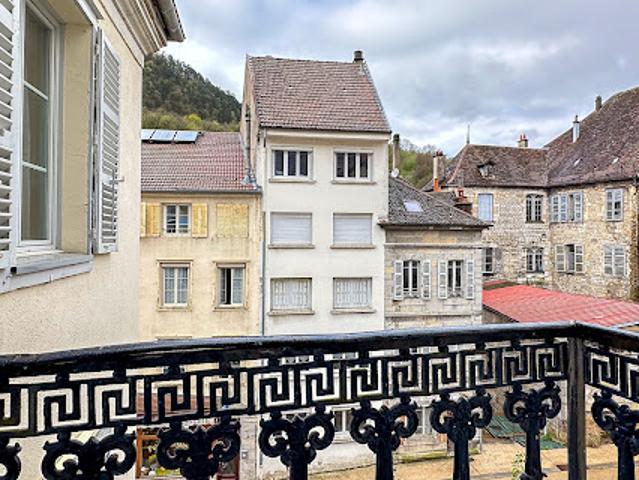 Vente Maison de maître 20 pièces 400 m2 Salins les Bains