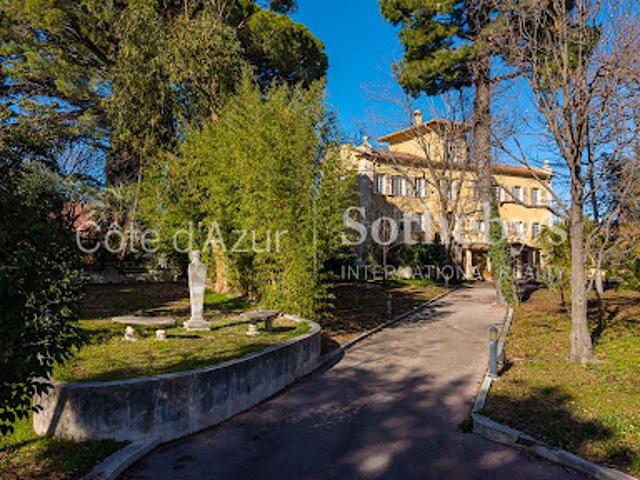 Vente Maison de maître 23 pièces 860 m2 Nice