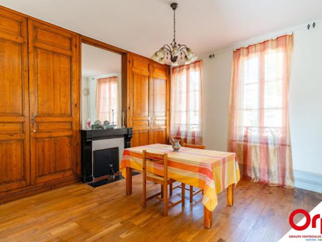Vente Maison de maître 5 pièces 133 m2 Vervins