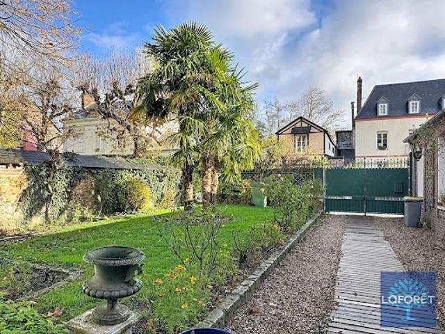 Vente Maison de maître 6 pièces 156 m2 Bernay