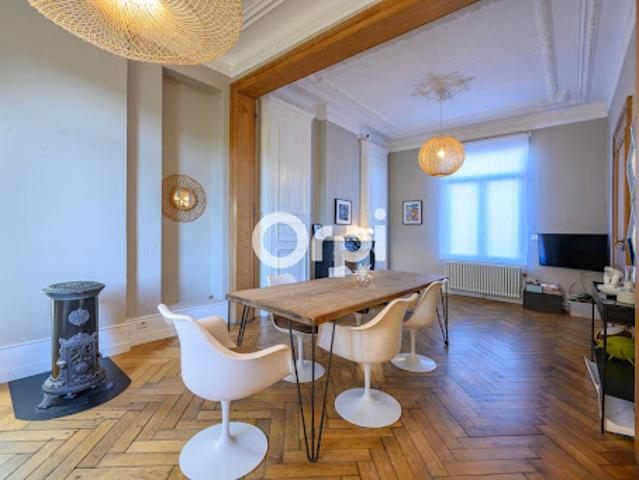 Vente Maison de maître 6 pièces 158 m2 Beugnies
