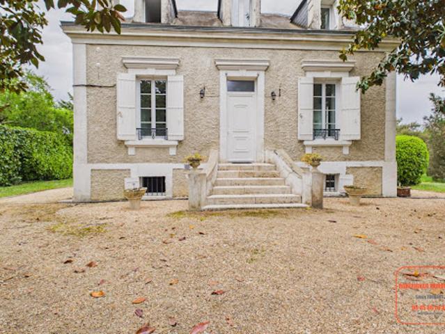 Vente Maison de maître 6 pièces 120 m2 Antonne et Trigonant