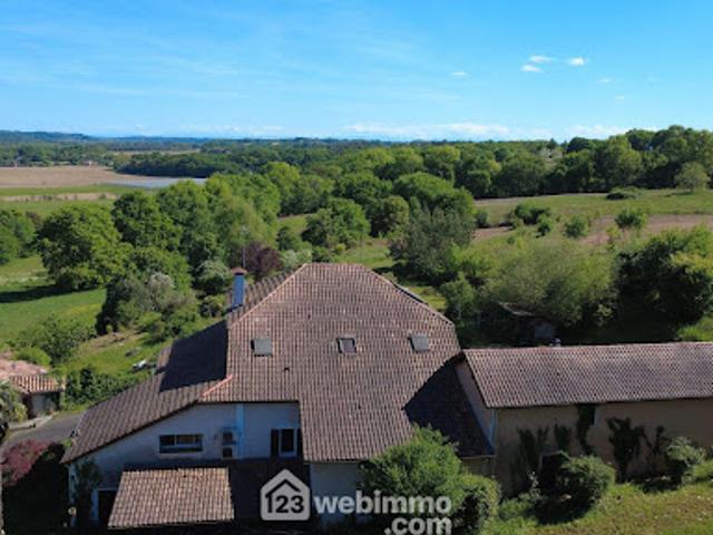 Vente Maison 8 pièces 263 m2 Audignon