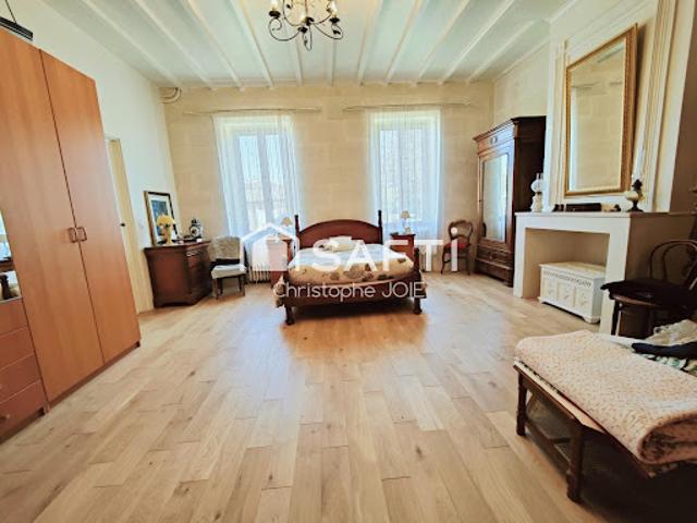 Vente Maison de maître 8 pièces 235 m2 Gradignan