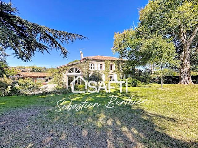 Vente Maison de maître 8 pièces 312 m2 Lavaur