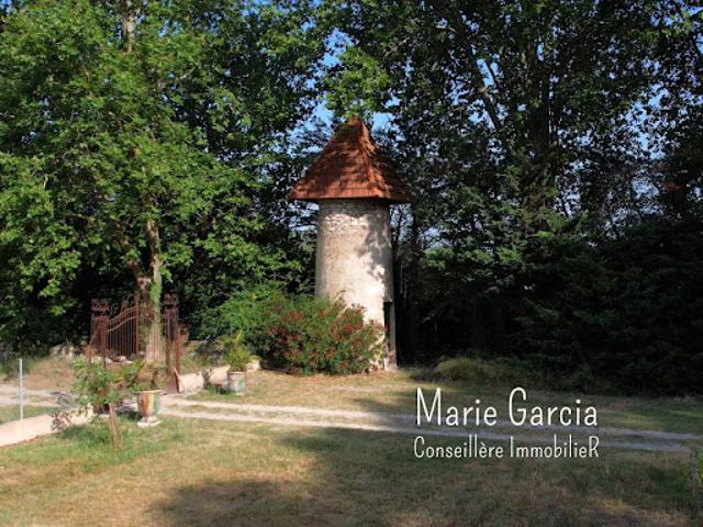 Vente Maison de maître 9 pièces 280 m2 Nimes