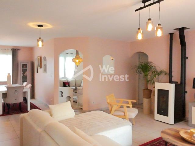 Vente Maison De Plain Pied Avec Piscine Et Magnifique Vue Py. 140m² Aigues Vives