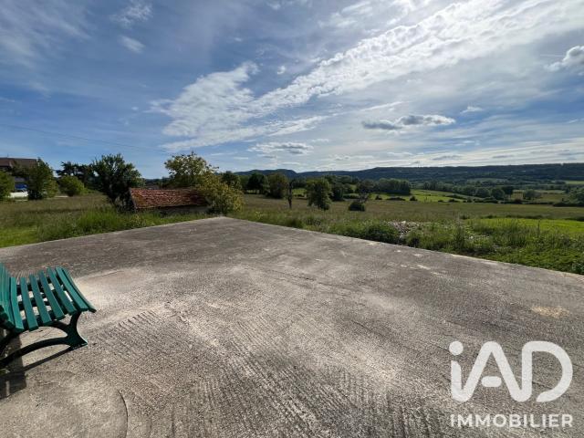 Vente Maison de village 5 pièces 286m² Arinthod
