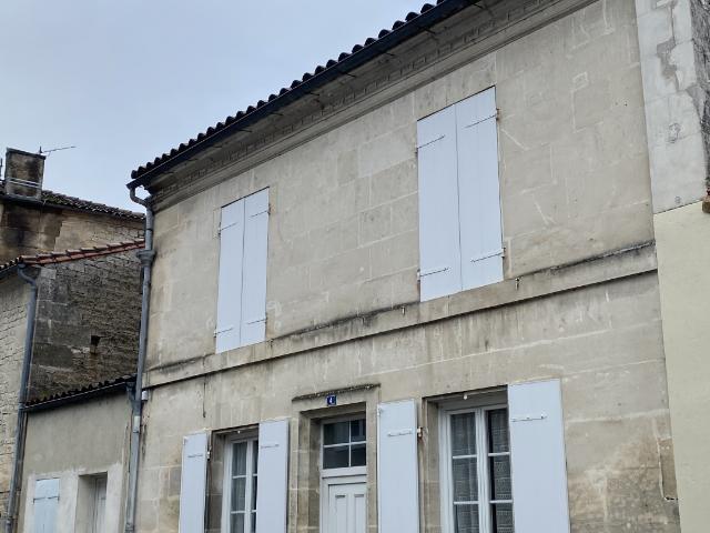 Vente Maison de village 7 pièces