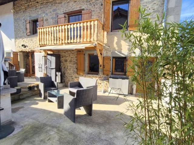 Vente Maison de village 7 pièces