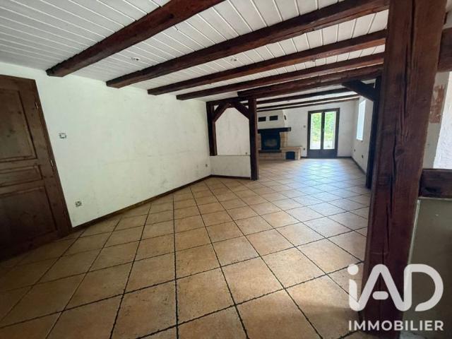 Vente Maison de village 8 pièces