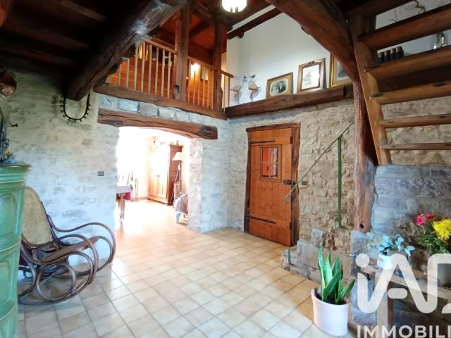 Vente Maison de village 8 pièces