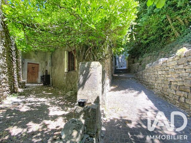 Vente Maison de village 9 pièces