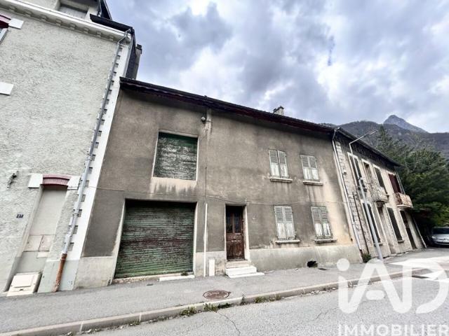 Vente Maison de village 10 pièces