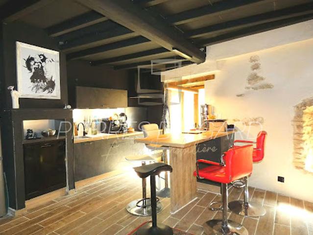 Vente Maison 3 pièces 100 m2 Moussac