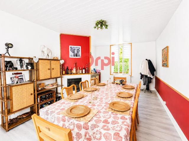 Vente Maison de ville 3 pièces 153 m2 Doingt flamicourt