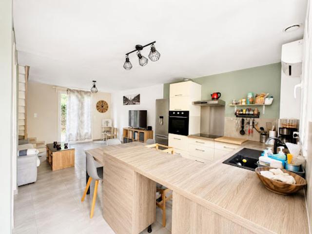 Vente Maison de ville 3 pièces 52.32 m2 Nimes