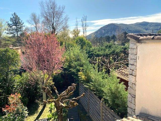 Vente Maison de ville 3 pièces 57.92 m2 Vallon Pont d'Arc