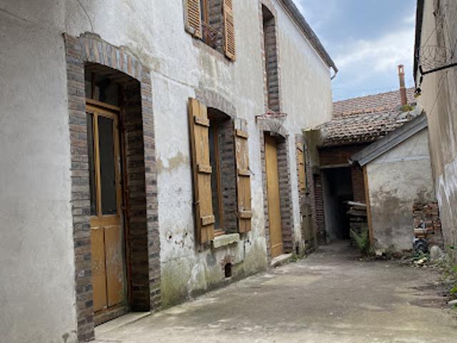 Vente Maison 3 pièces 83 m2 Saint Julien du Sault