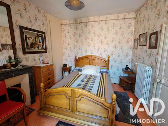 Vente Maison de ville 3 pièces 98 m2 Châteaumeillant