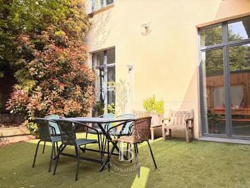 Vente Maison de ville 10 pièces 240 m2 Lille