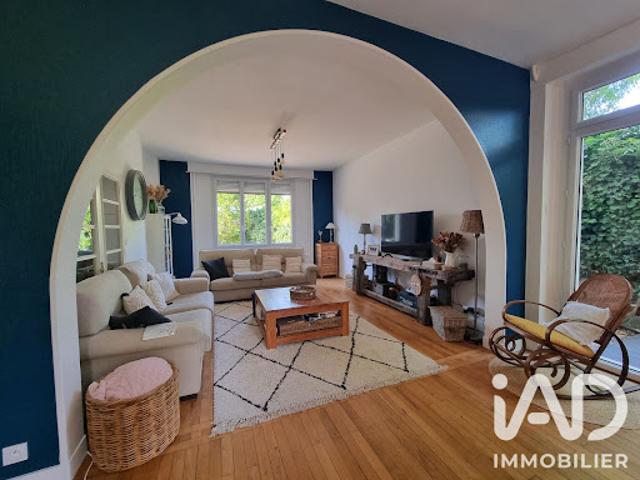 Vente Maison de ville 10 pièces 245 m2 Brissac Loire Aubance