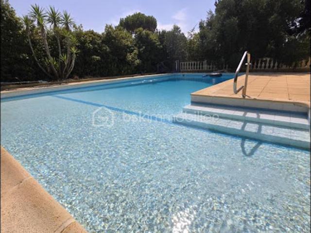 Vente Maison de ville 10 pièces 277 m2 Montelimar