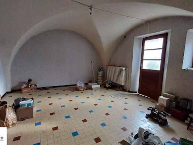 Vente Maison 10 pièces 239 m2 Lalley